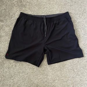 Rhone Mako 7” shorts